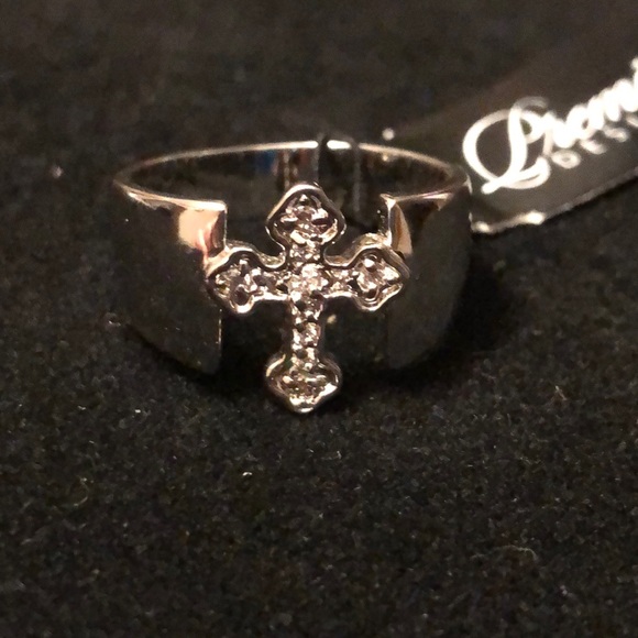 Premier Designs Jewelry - Devotion ring